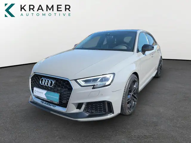 Audi RS3 Sportback 2.5TFSI quattro ACC+LED+NAVI+SHZ