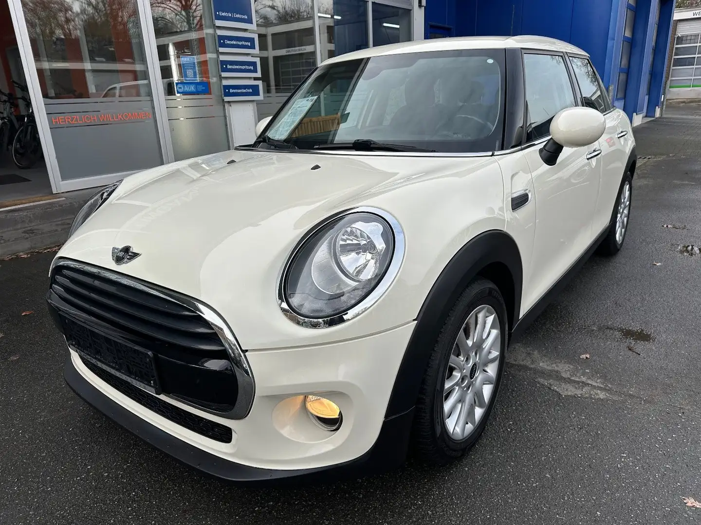 MINI Cooper 5-TRG/CHILI PAKET/PDC/SITZHZG/KLIMA Bianco - 1