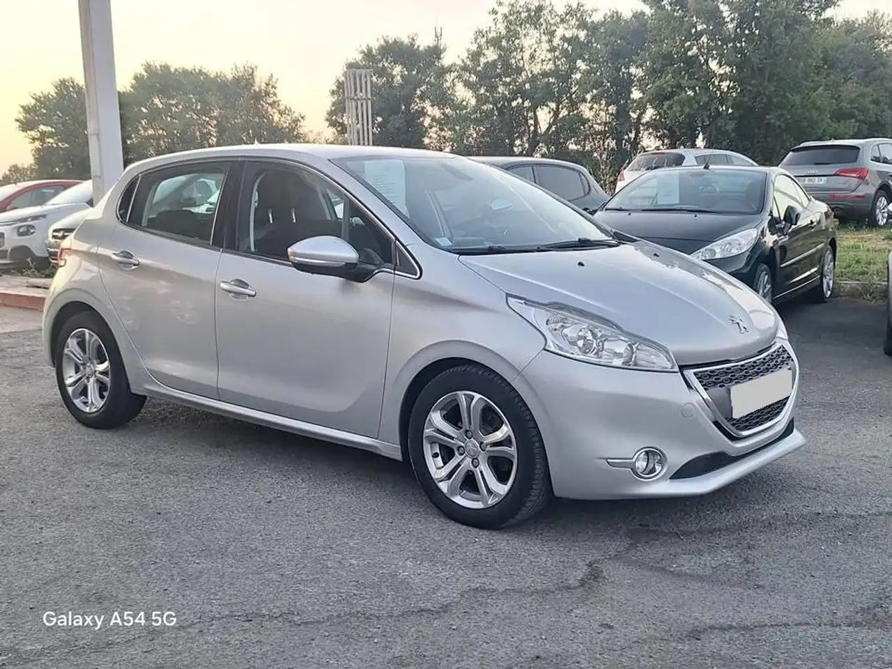 Peugeot 208 1.4 HDi 68ch BVM5 Active