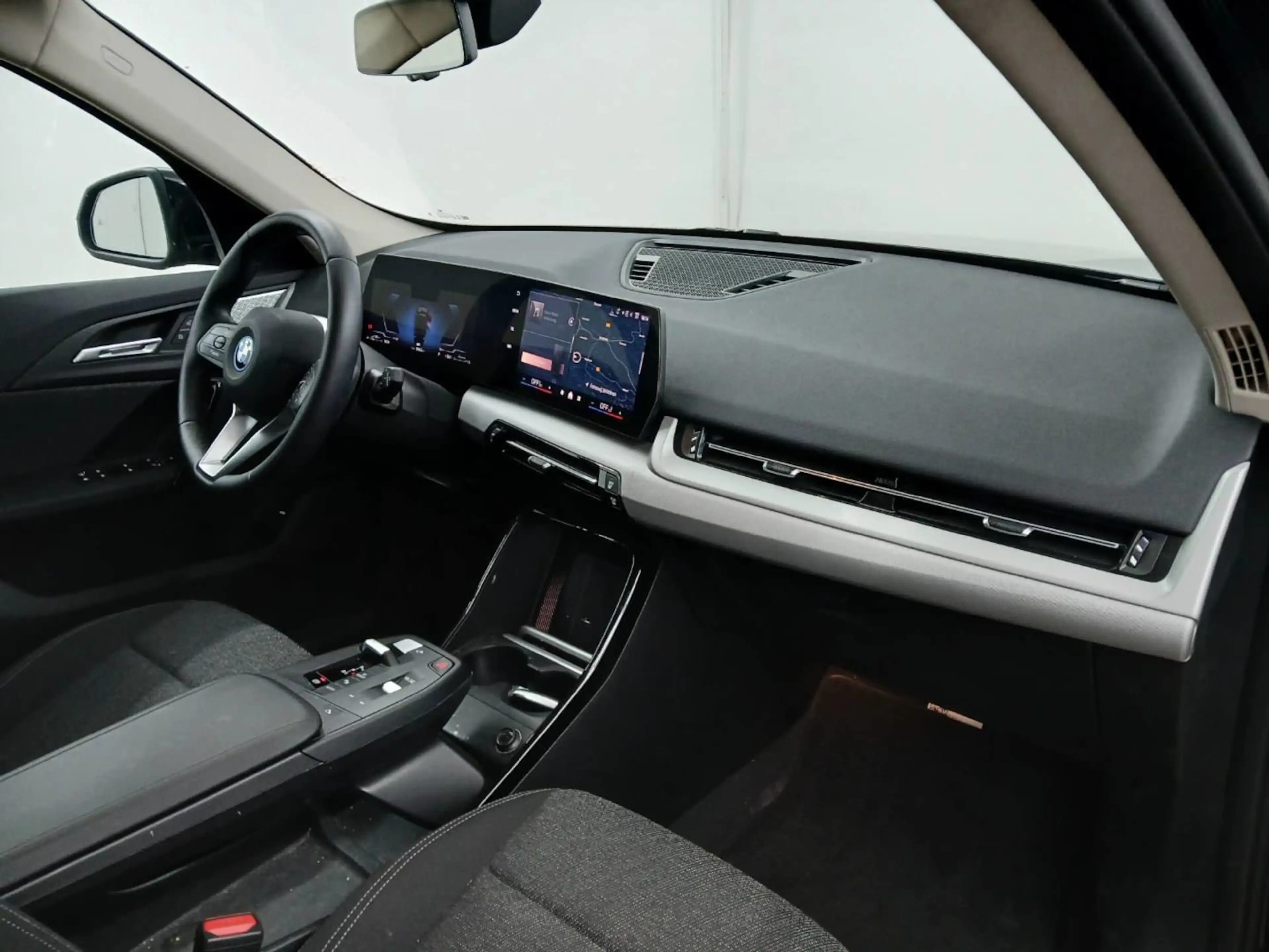 BMW X1 xDrive 25e Aktivsitz Kam. Adap.LED H+K Sound — photo 6