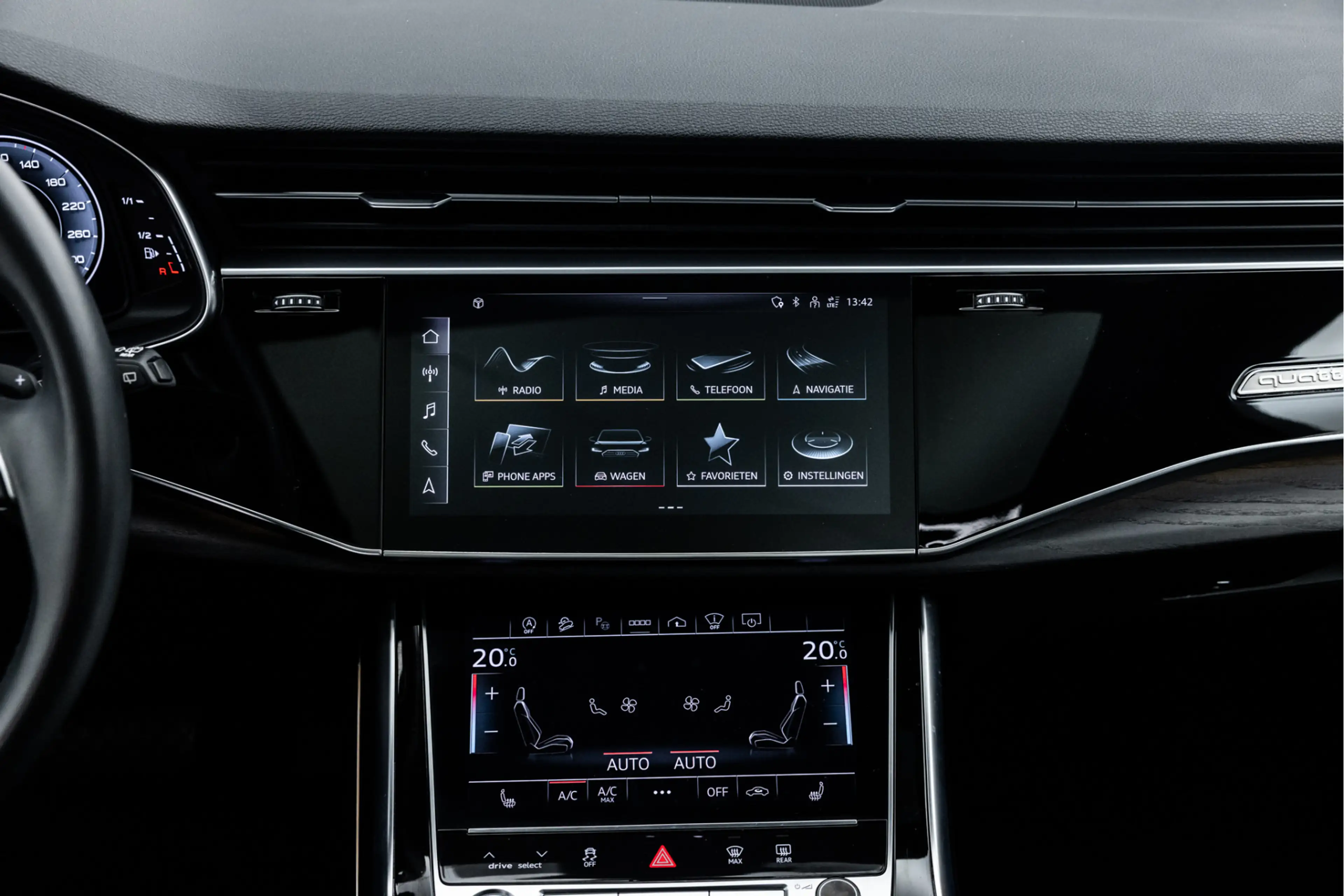 Audi Q7 55 TFSI V6 Quattro Pro Line Advanced 7p | Pano | 2 — photo 30