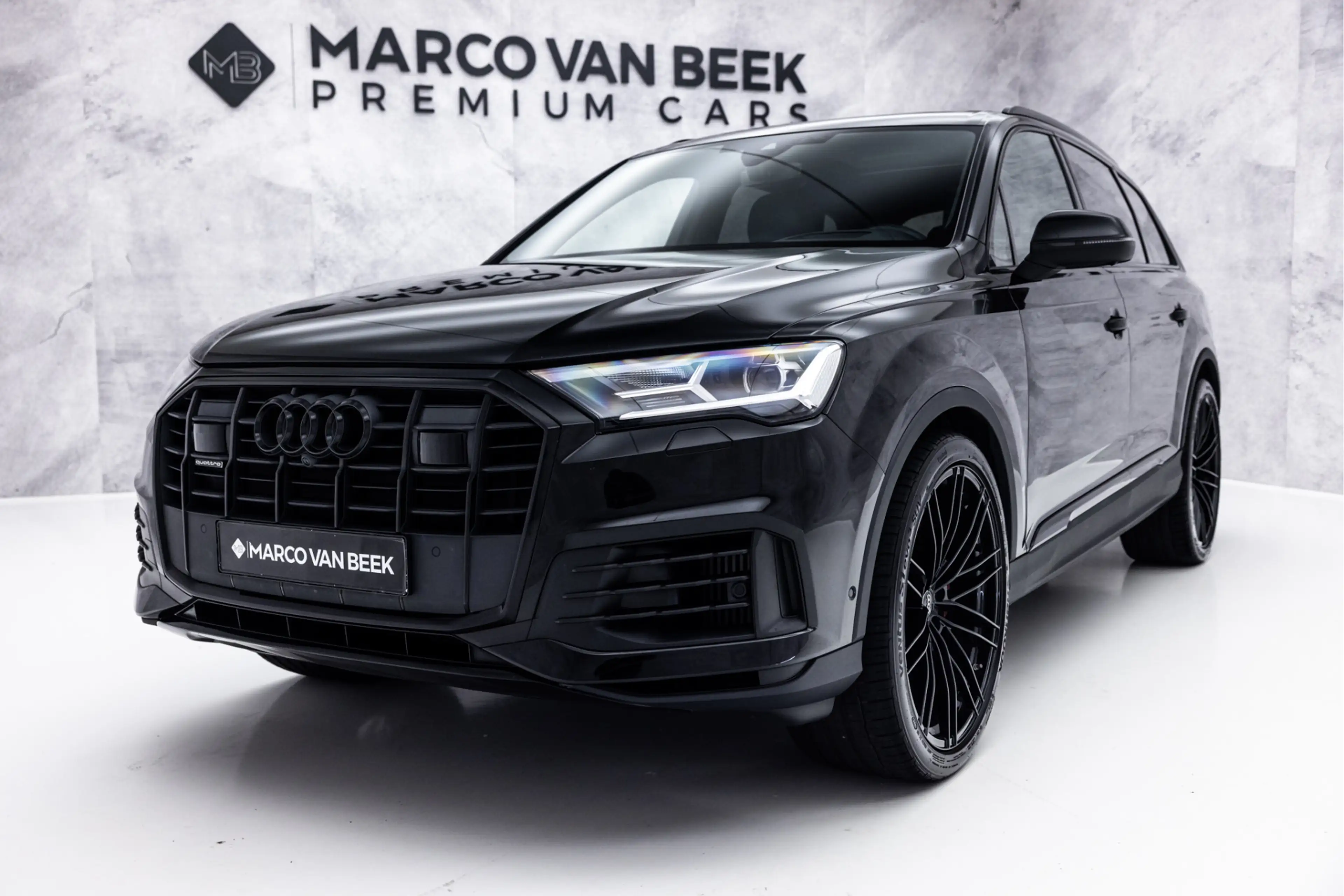 Audi Q7 55 TFSI V6 Quattro Pro Line Advanced 7p | Pano | 2 — photo 4