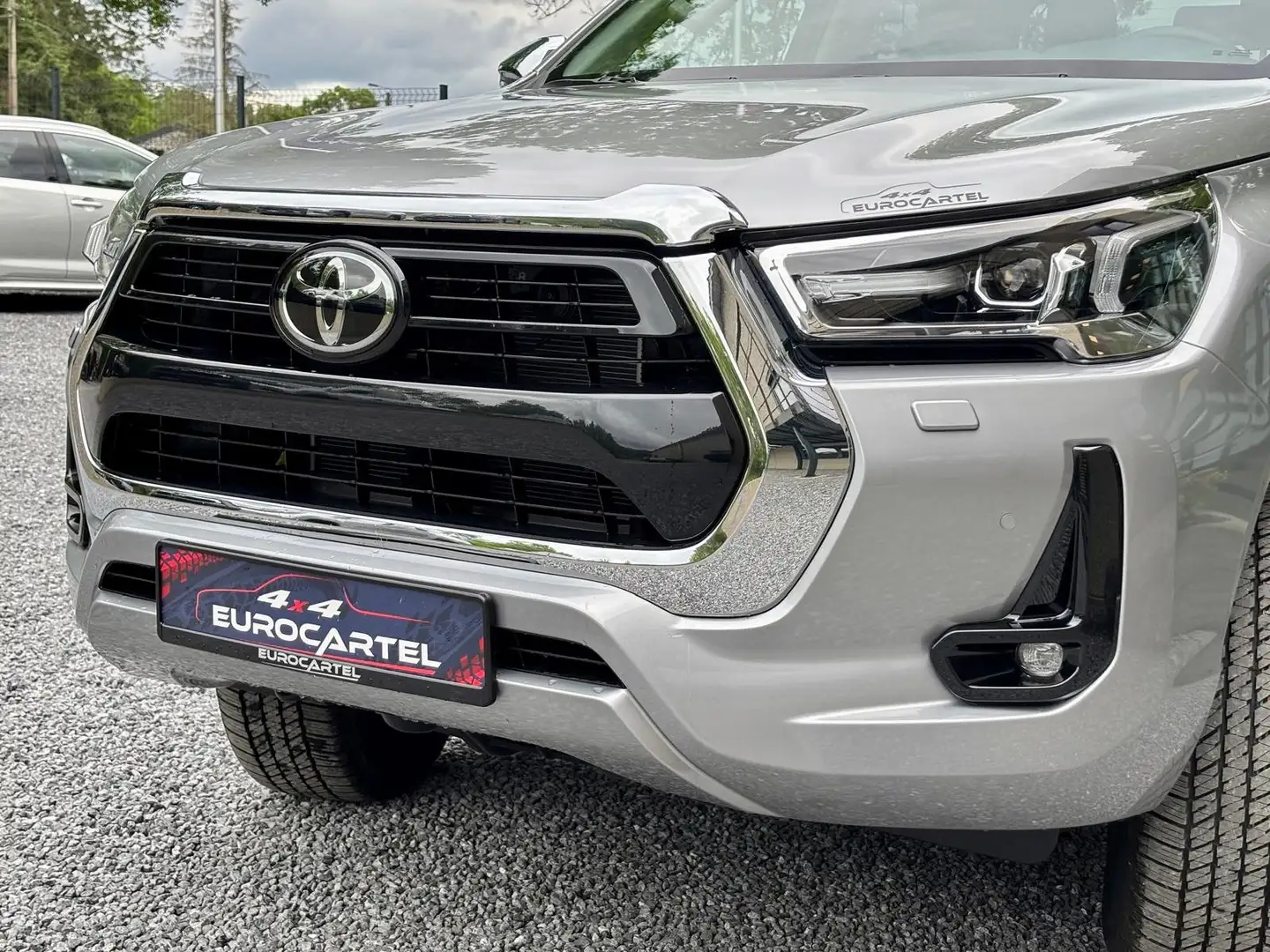 Toyota Hilux 2.8 204CV Légende | GPS | CAMERA | 44.000 HTVA Argent - 2