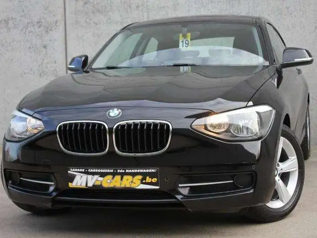 BMW 114 114i Sport Line