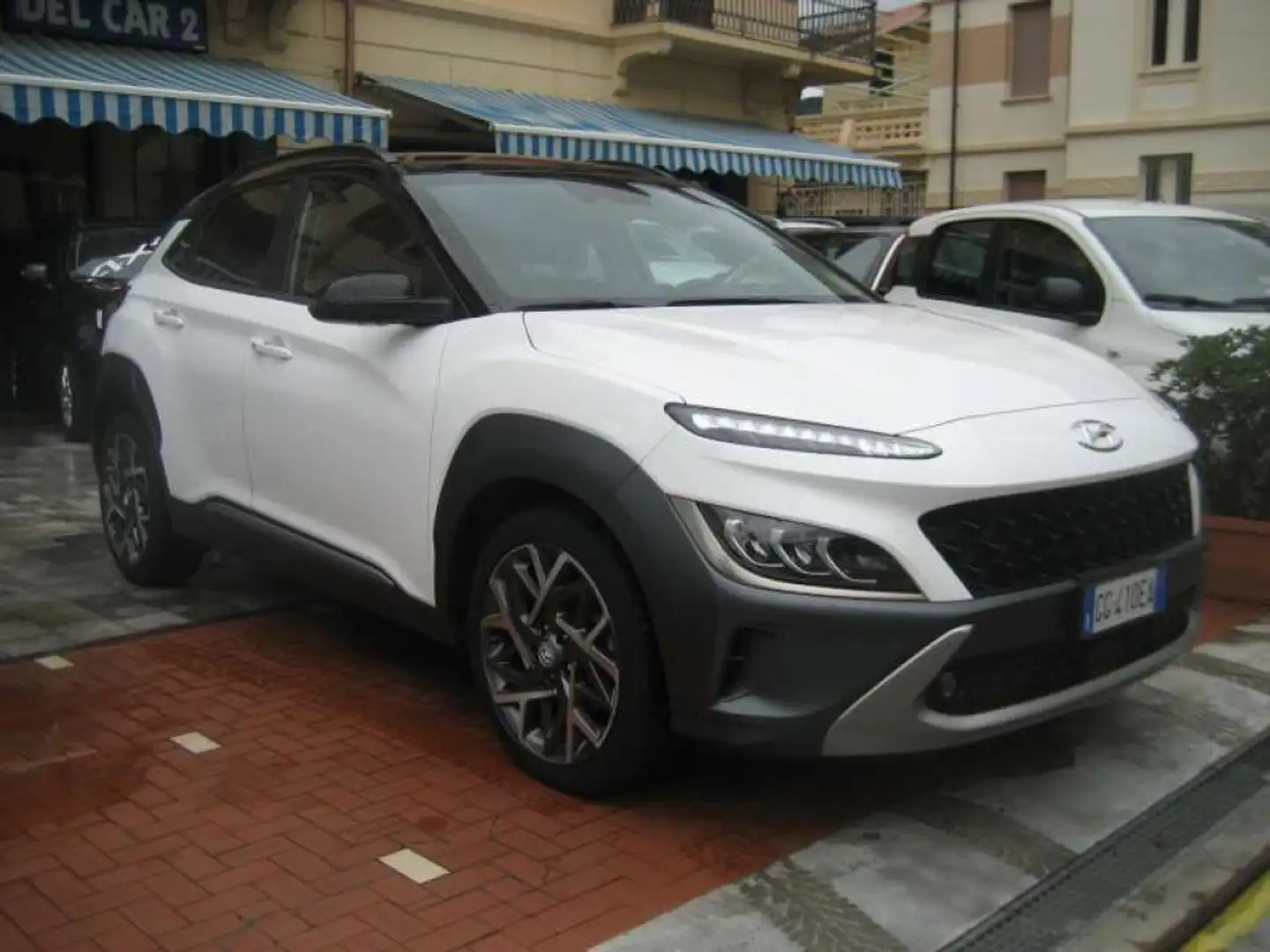Hyundai KONA HEV 1.6 DCT X CLASS Bianco - 1