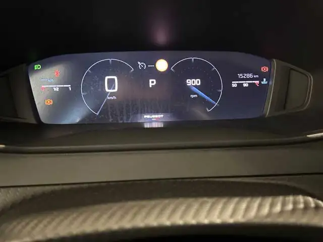 Peugeot 2008 view 12
