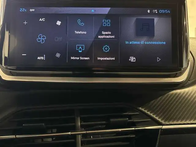 Peugeot 2008 view 18