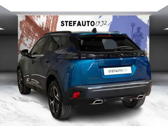 Peugeot 2008 view 5