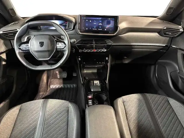Peugeot 2008 view 13
