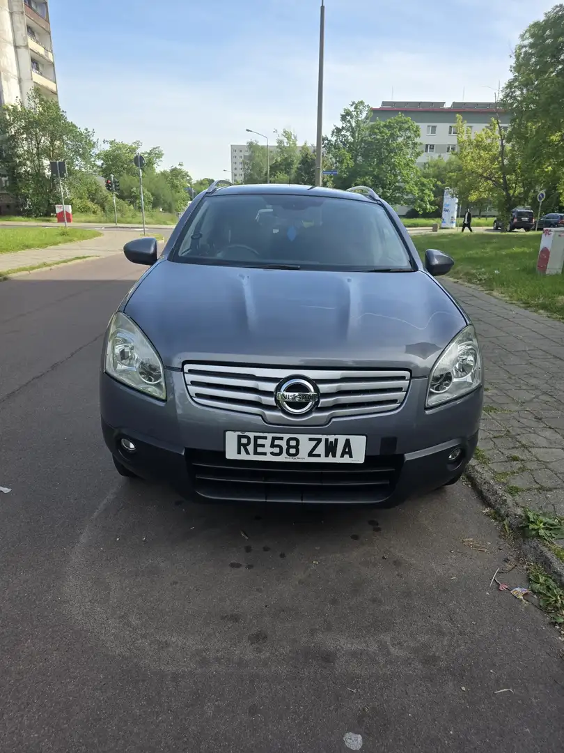 Nissan Qashqai+2 - 2
