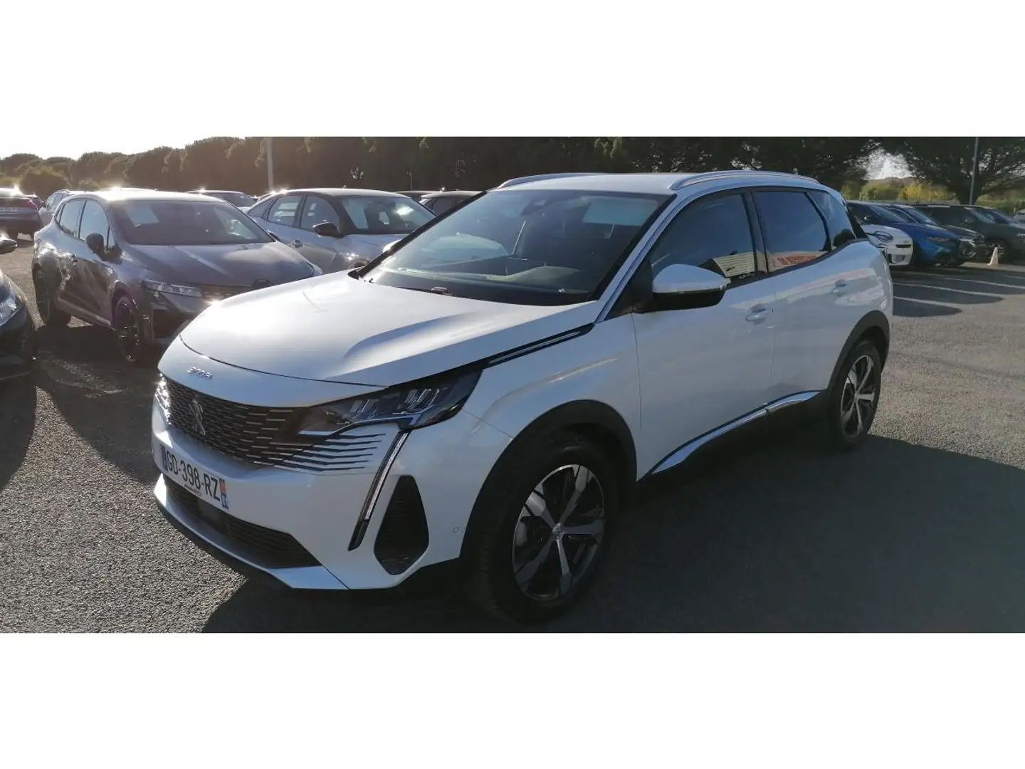 Peugeot 3008 1.5 BlueHDi 130 EAT8 Allure Päck +HAYON ELEC+GRIP Wit - 2