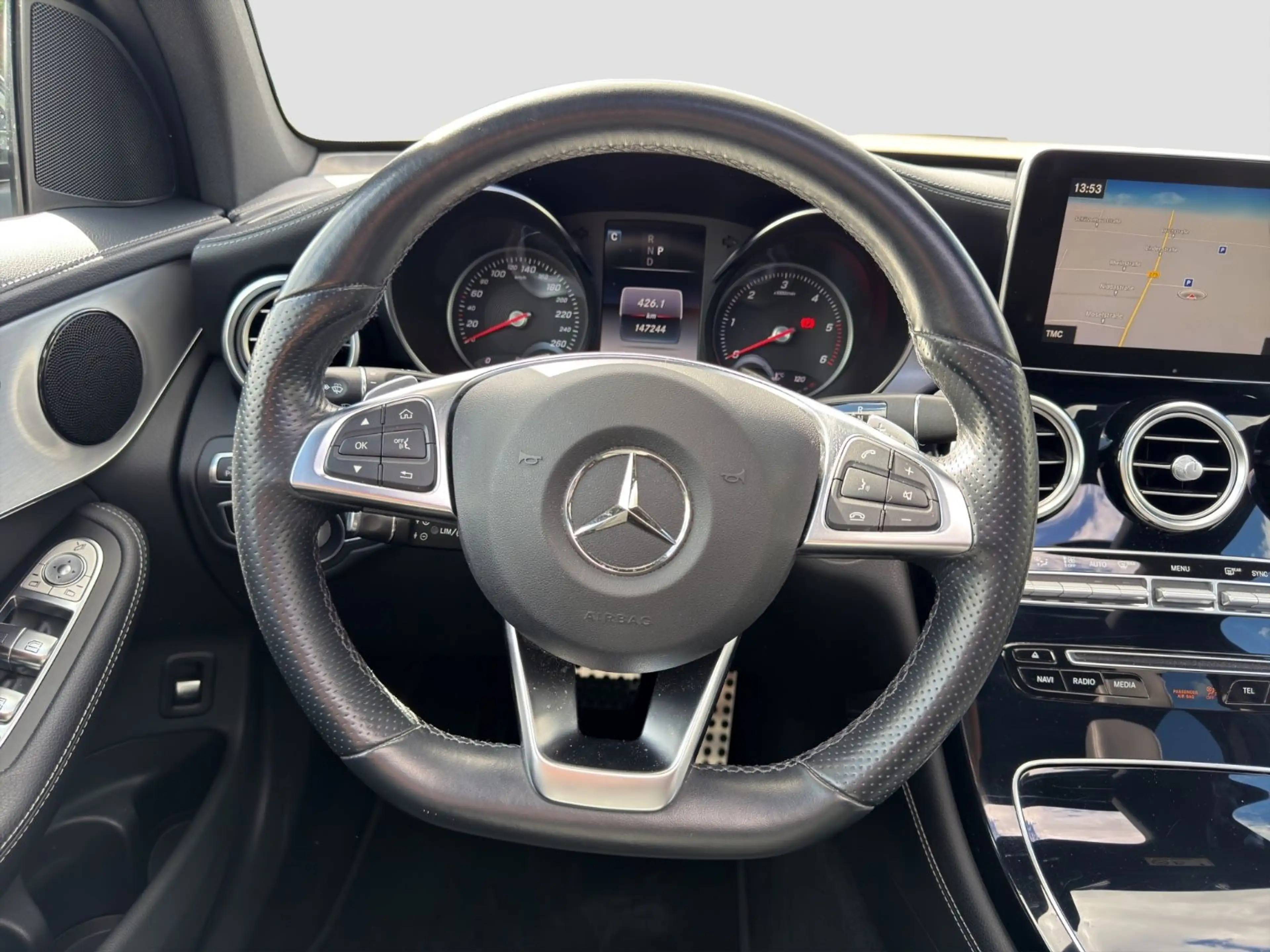 Mercedes-Benz GLC 350 d 4M AMG Line/PANO/360°/LEDER/DISTR.PLUS — photo 14