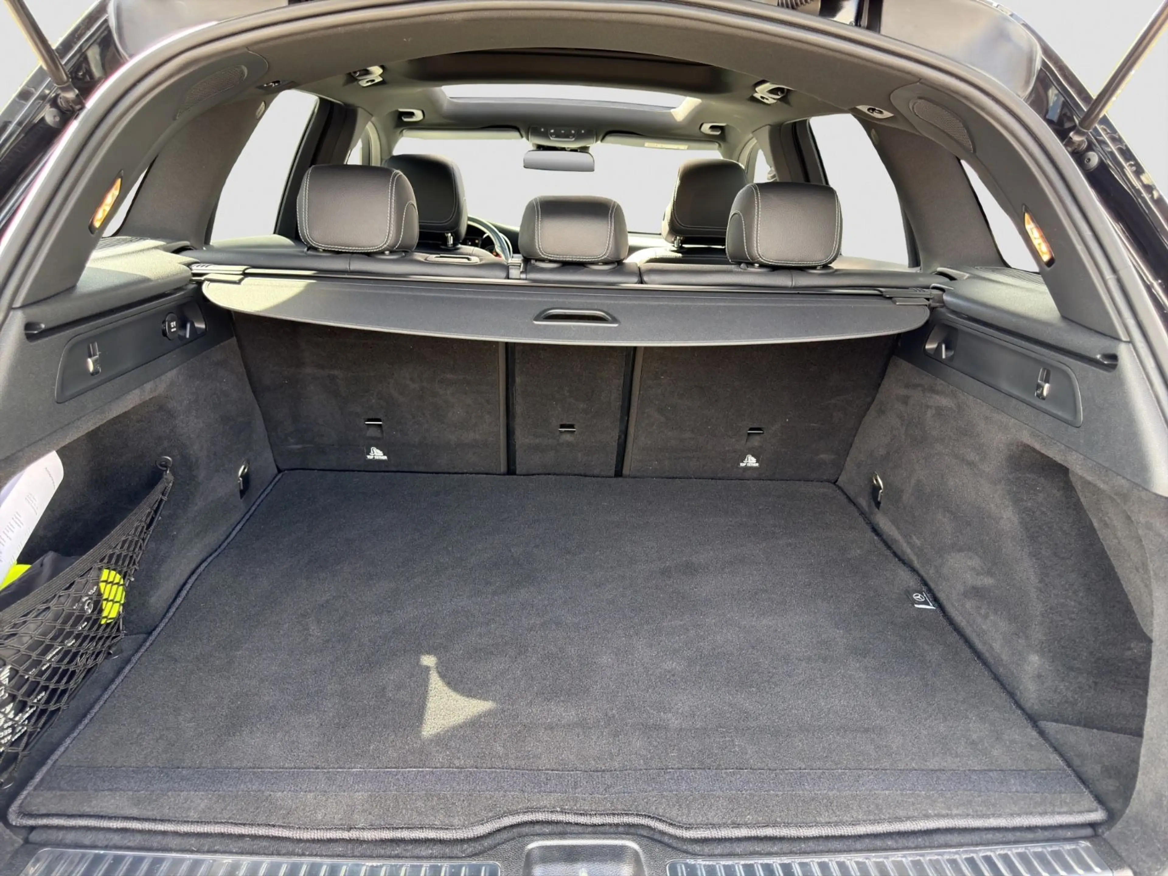 Mercedes-Benz GLC 350 d 4M AMG Line/PANO/360°/LEDER/DISTR.PLUS — photo 15