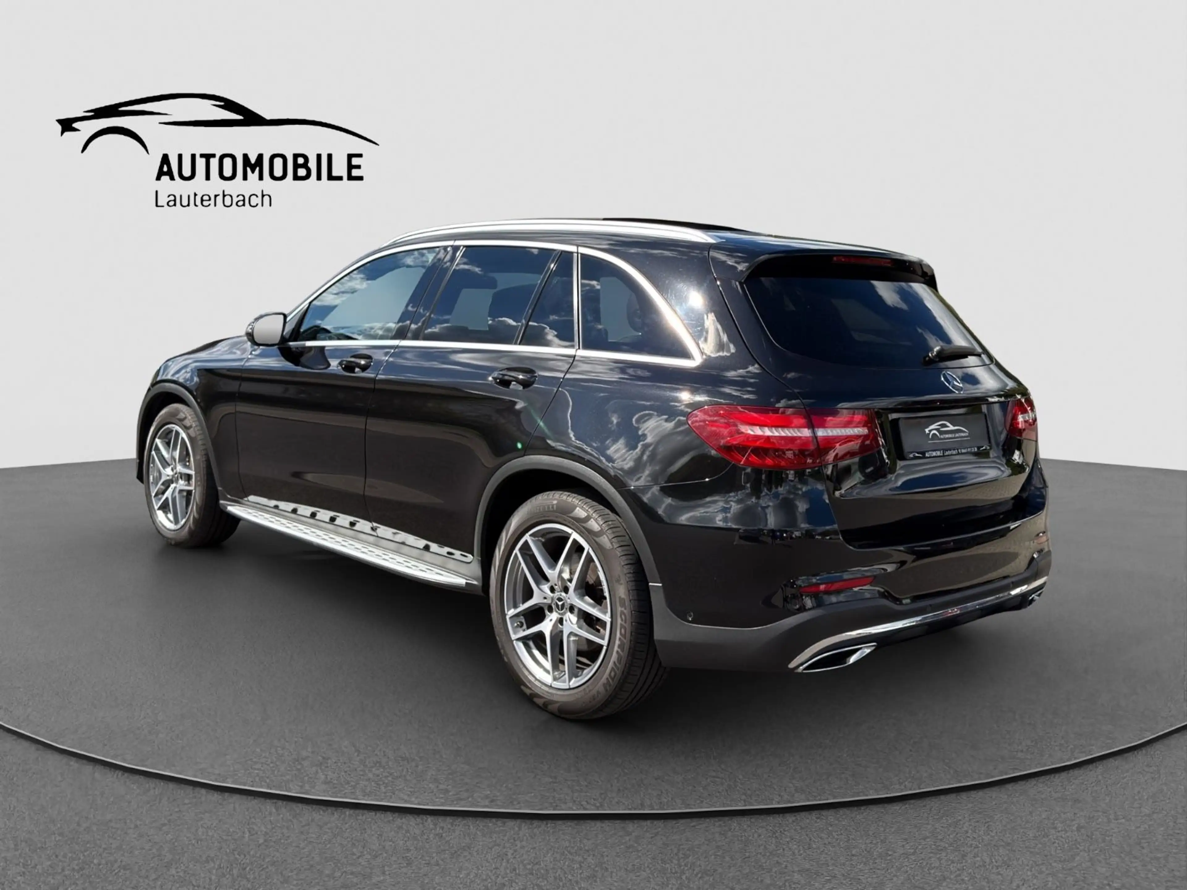 Mercedes-Benz GLC 350 d 4M AMG Line/PANO/360°/LEDER/DISTR.PLUS — photo 3