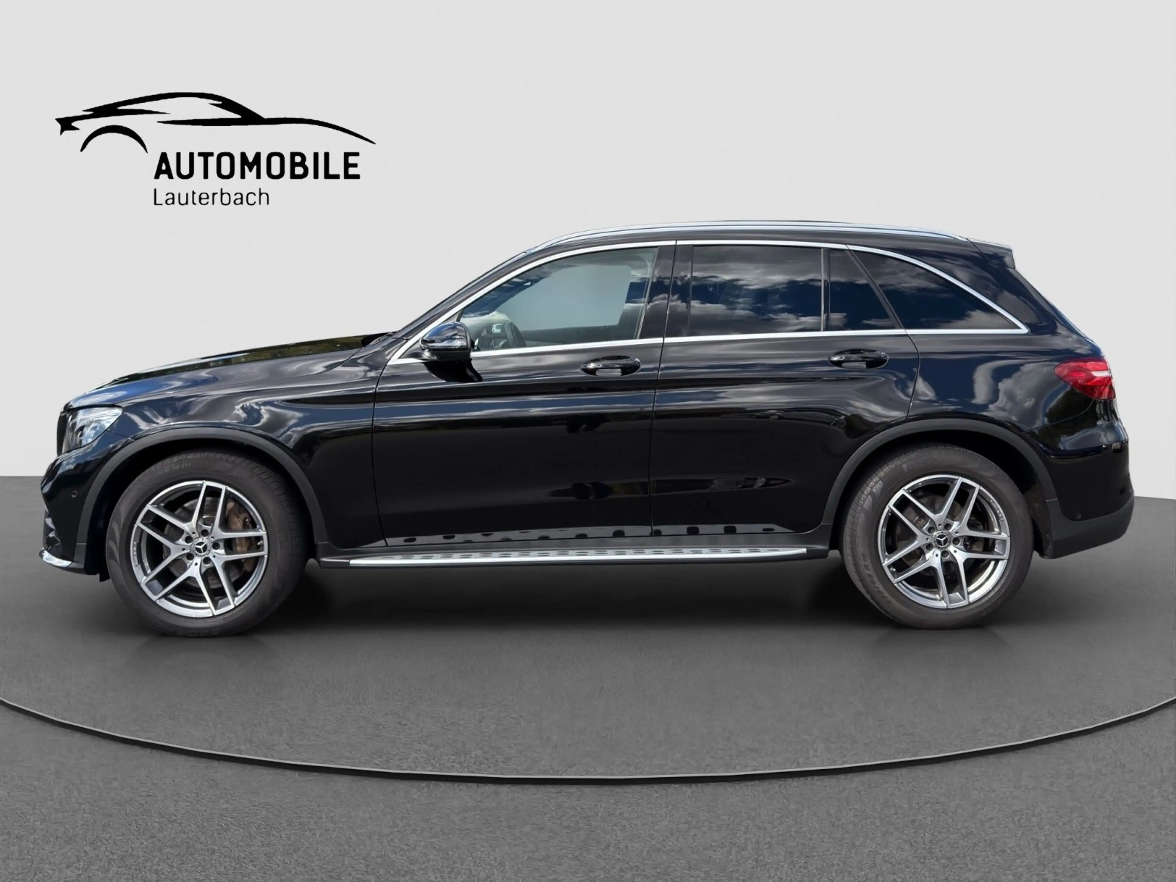 Mercedes-Benz GLC 350 d 4M AMG Line/PANO/360°/LEDER/DISTR.PLUS — photo 2