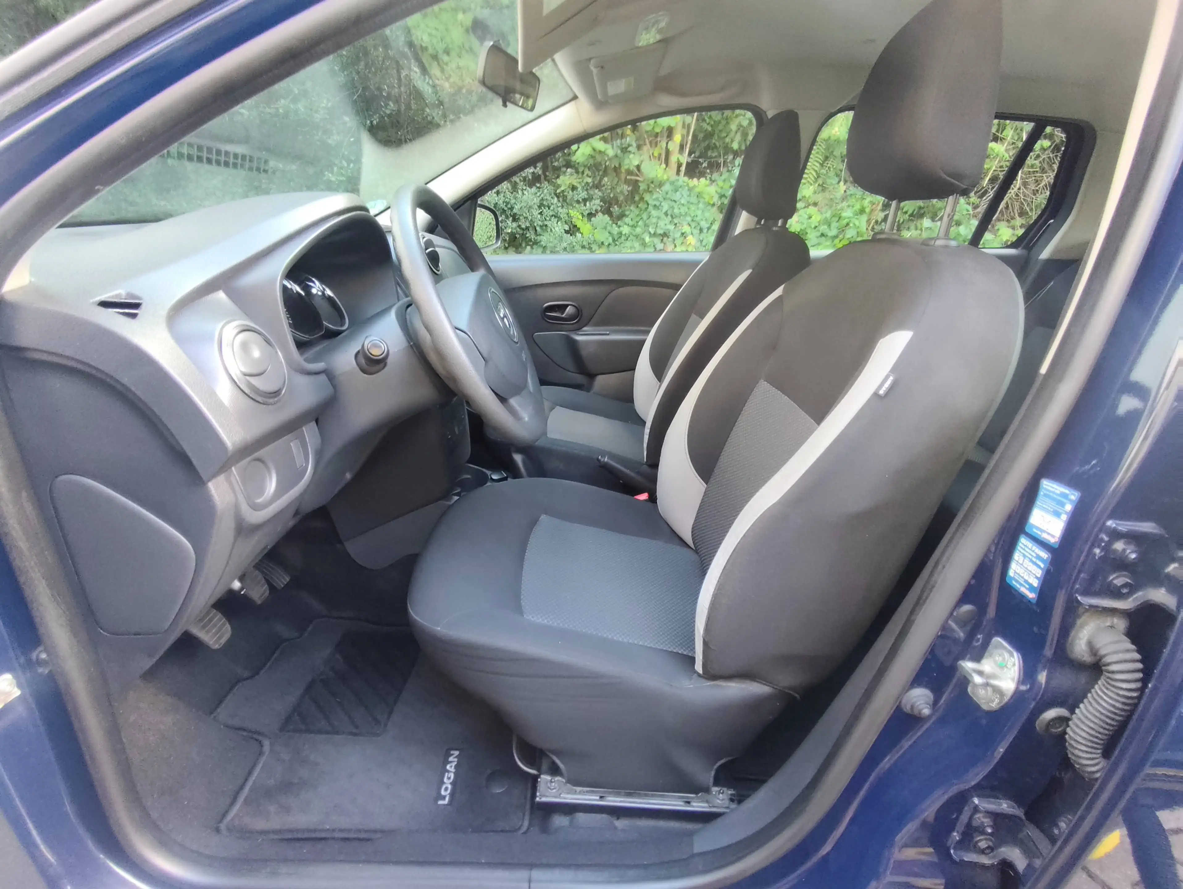 Dacia Logan 1.2 16V Ambiance/nur 33.998KM/aus 1.Hand/Scheckhgepfl./Klima/ Bluetooth/ Freisprecheinrichtung/Elektro Paket — photo 7