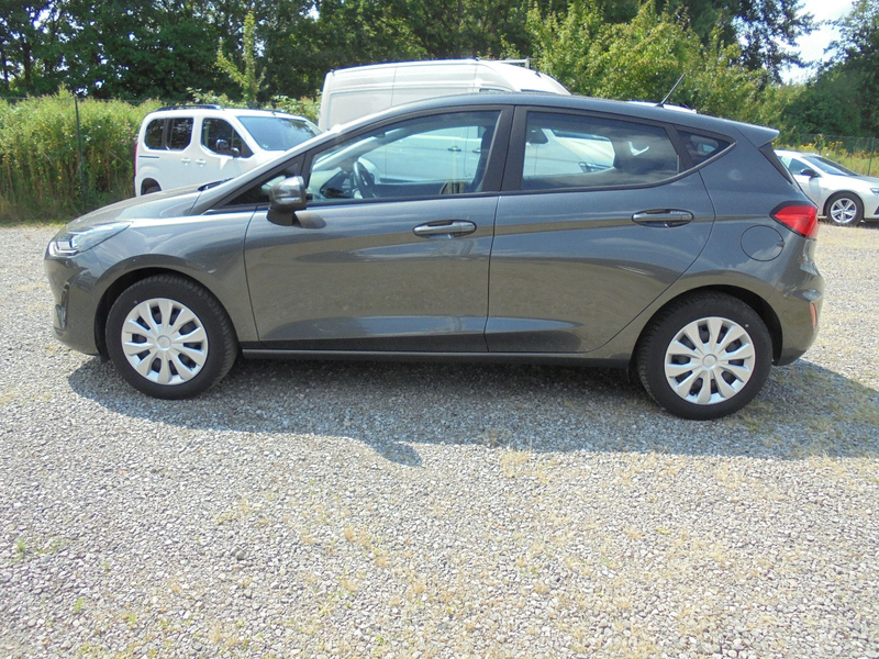 Ford Fiesta 1.1 12V Exclusive Cool & Connect 1. Hand — photo 8