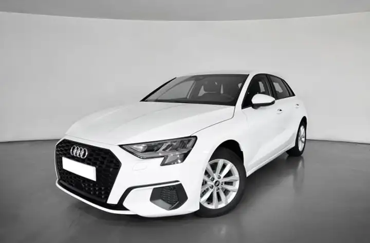 Audi A3 SPORTBACK 30 TFSI S line 6 vel. 2022
