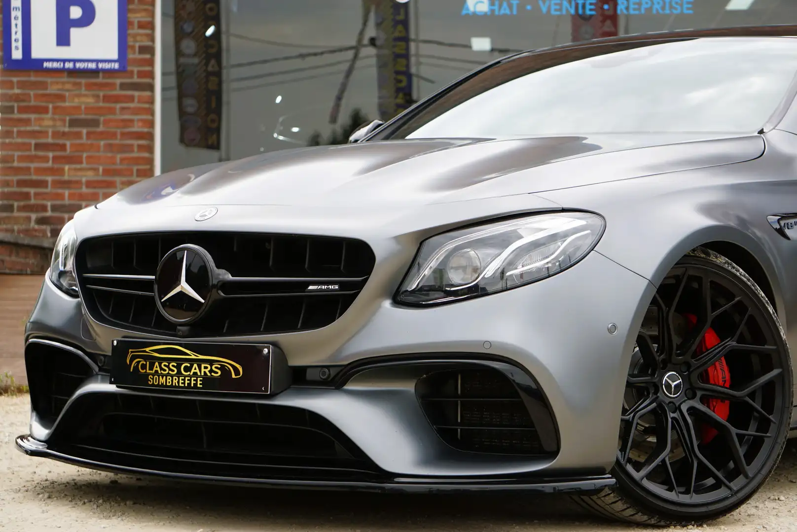 Mercedes-Benz E 63 AMG S 4-MATIC+ MAXTON DESIGN CARNET COMPLET MERCEDES Сірий - 2