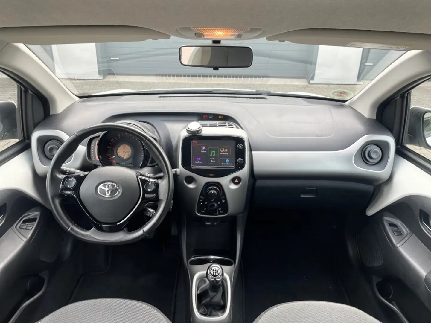Toyota Aygo 1.0 VVT - IX Blanco - 2