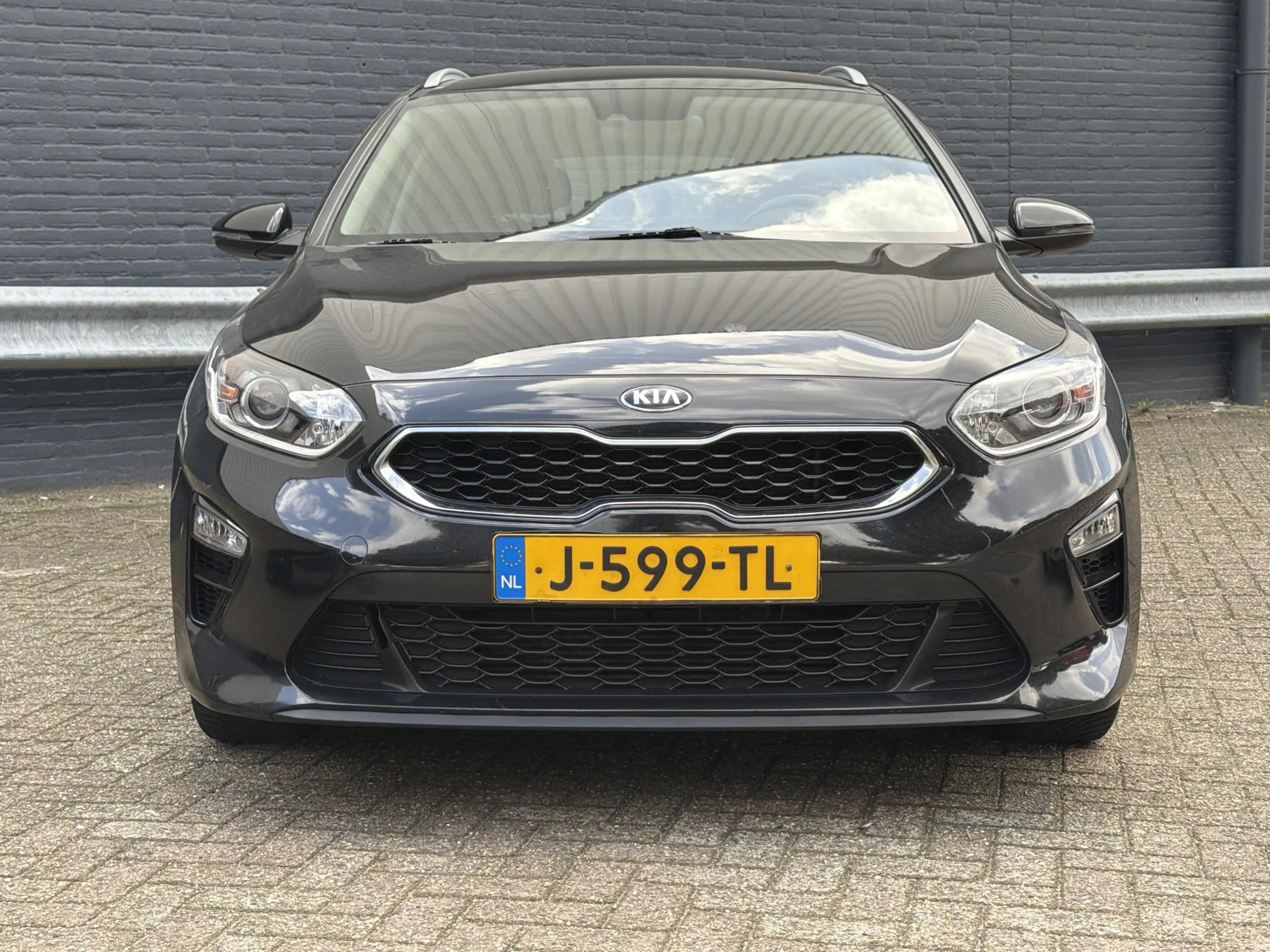 Kia Ceed SW / cee'd SW Sportswagon 1.0 T-GDi DynamicLine | € 6.200,- NETT — photo 5