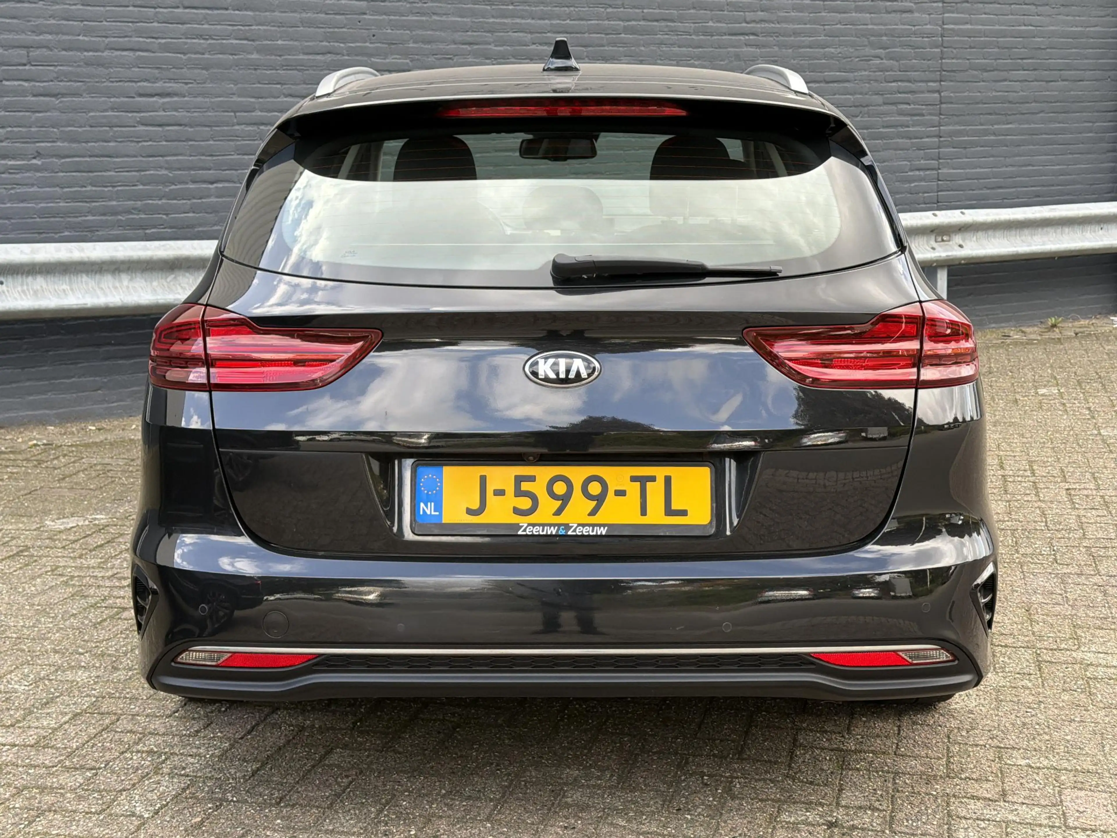 Kia Ceed SW / cee'd SW Sportswagon 1.0 T-GDi DynamicLine | € 6.200,- NETT — photo 6