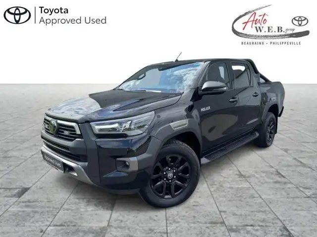 Toyota Hilux Double Cab 2.8 204hp 6AT Invincible