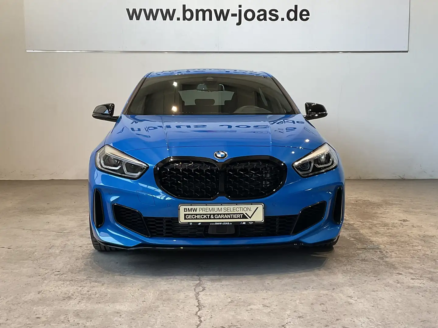 BMW 135 M135i xDrive 19" LMR, Panorama Glasdach, Head-Up D Blau - 2