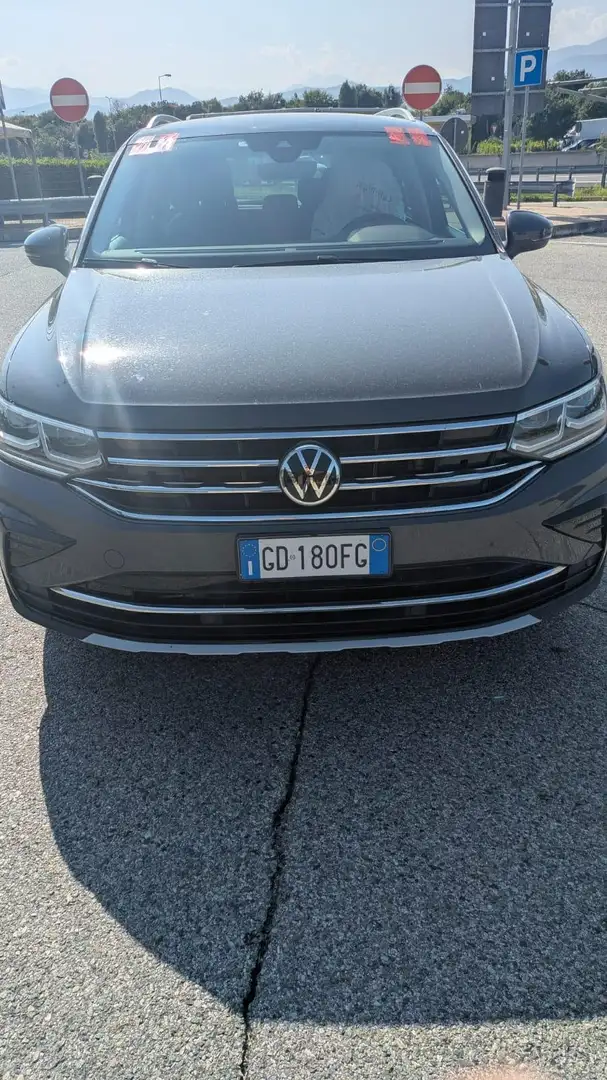 Volkswagen Tiguan Tiguan II 2021 2.0 tdi Elegance 150cv dsg Grigio - 1