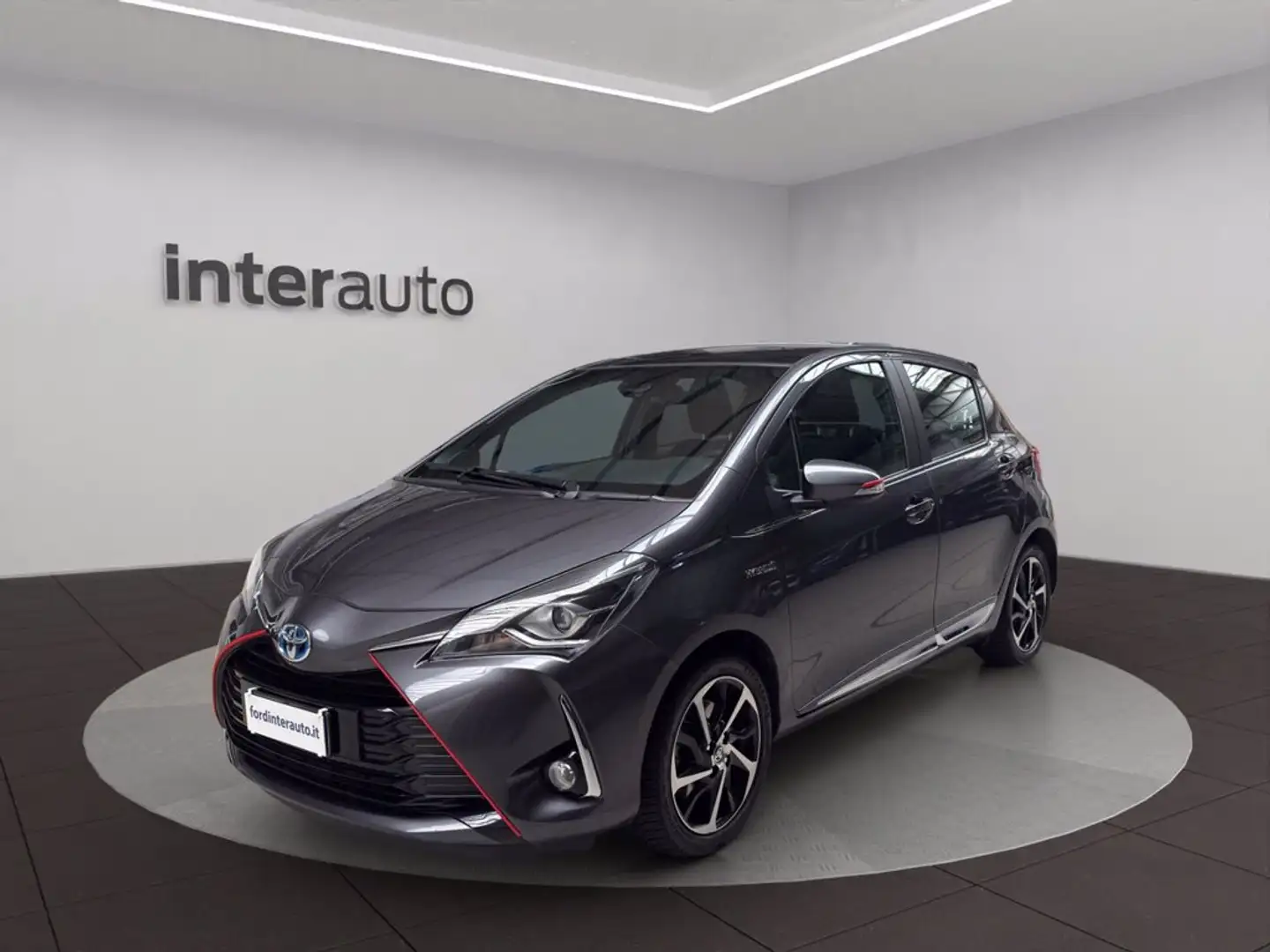 Toyota Yaris 5p 1.5h Style my18 Grigio - 1