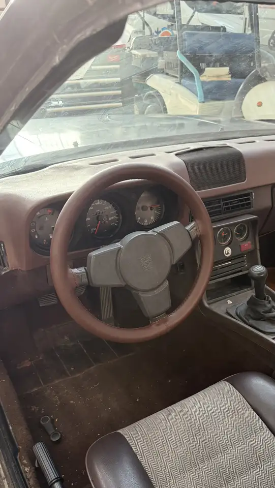 Porsche 924 2.0 Turbo, foto 9
