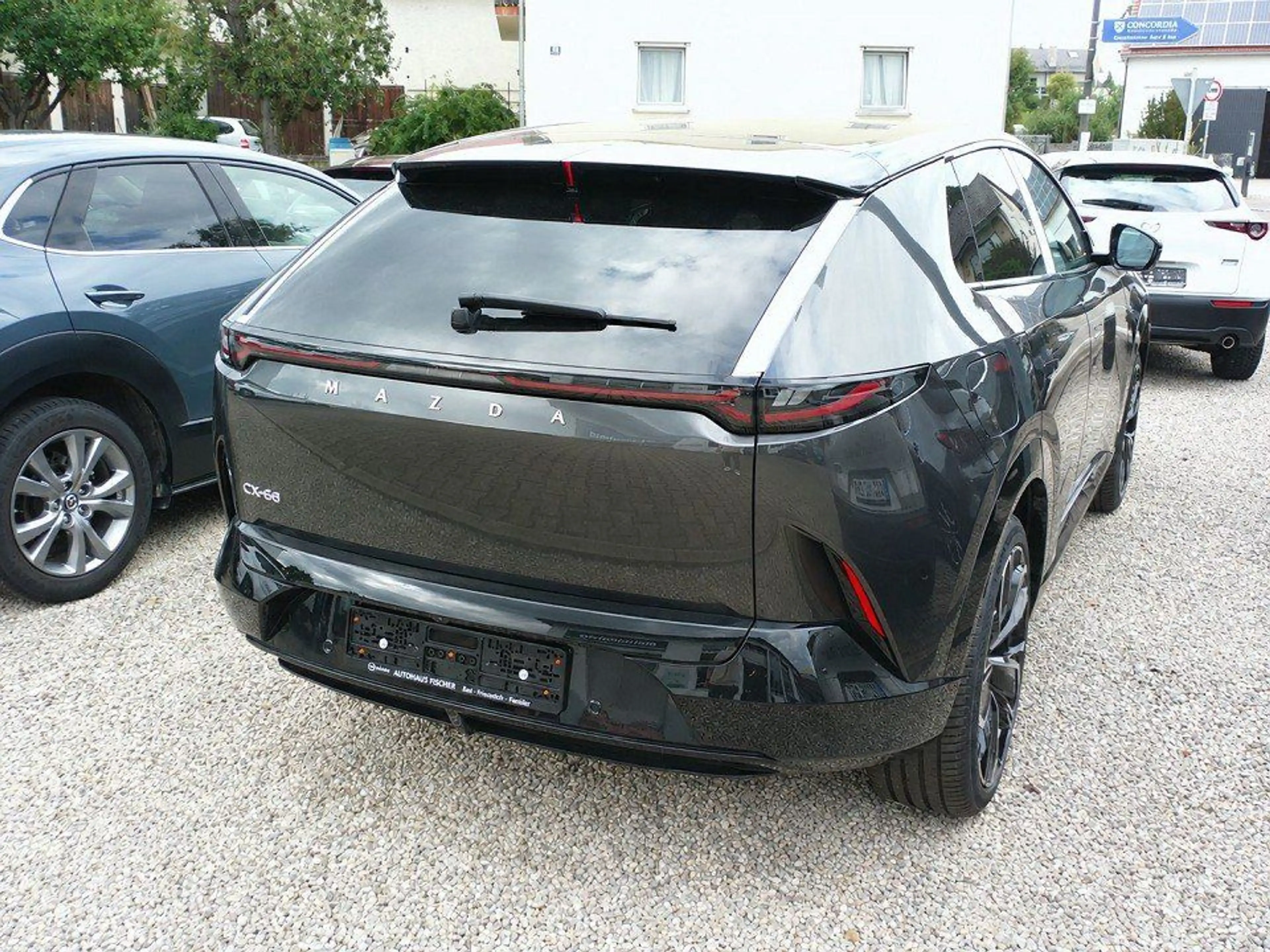 Mazda CX-6e EV Takumi 21-ZOLL/360°/PANORAMA — photo 2