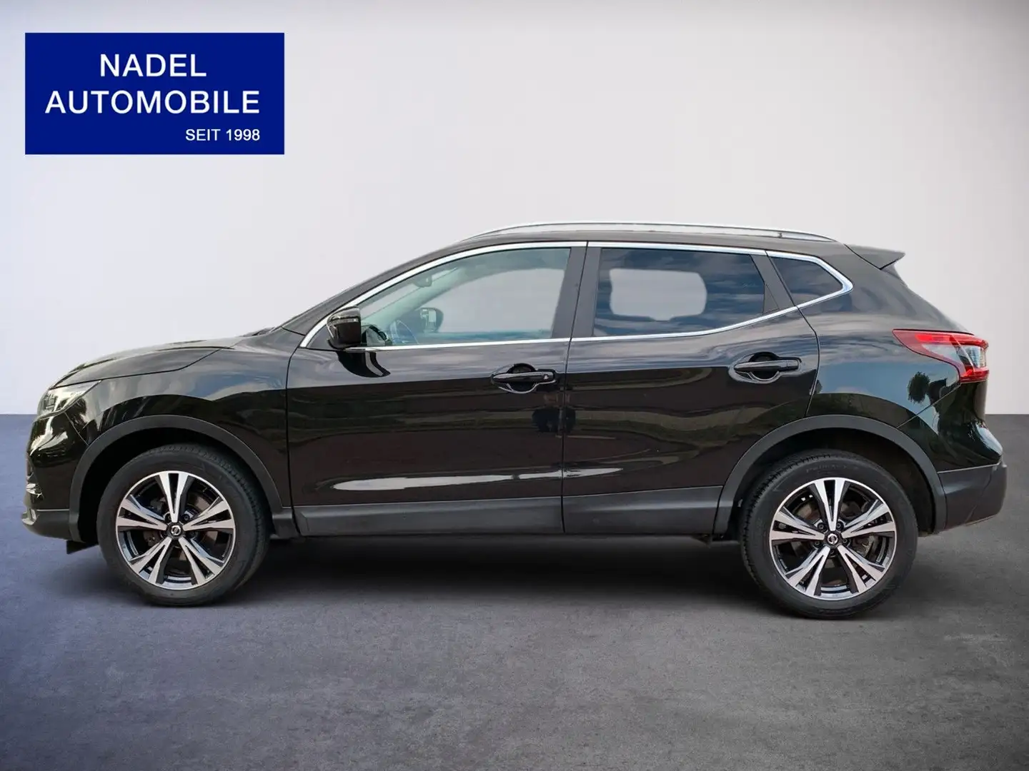 Nissan Qashqai N-Way/1.Hd./Navi/FSE/SHZ/Panoramadach Noir - 2