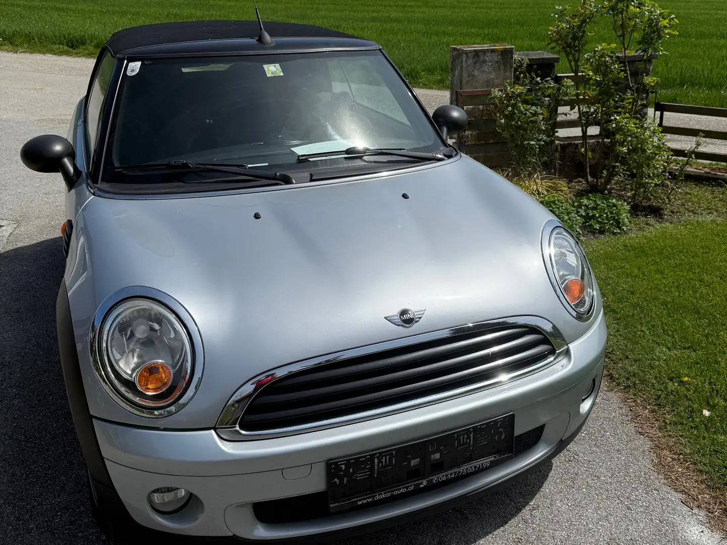 MINI One Cabrio MINI ONE Cabrio 1,6 ONE Silber - 1