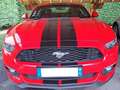 Ford Mustang Fastback 2.3 EcoBoost 317 Rouge - thumbnail 2