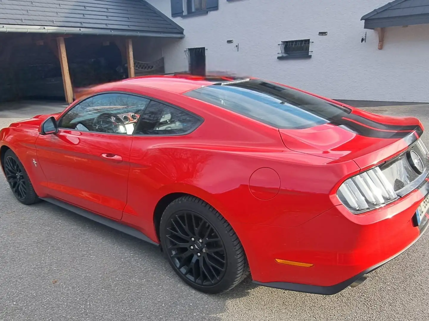 Ford Mustang Fastback 2.3 EcoBoost 317 Rouge - 1