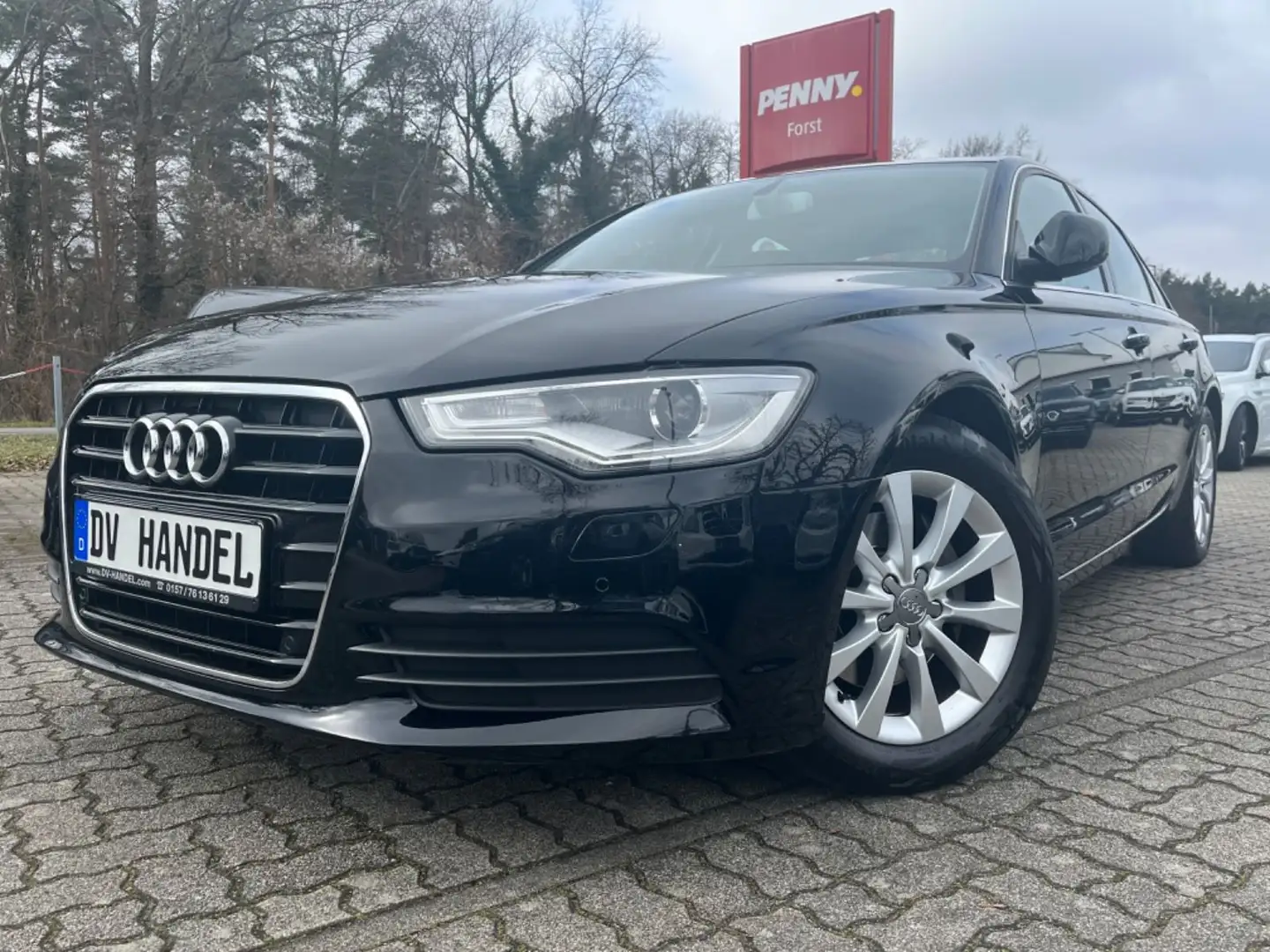 Audi A6 Lim. 2.0 TDI ultra *Xenon/Navi/PDC* Noir - 1