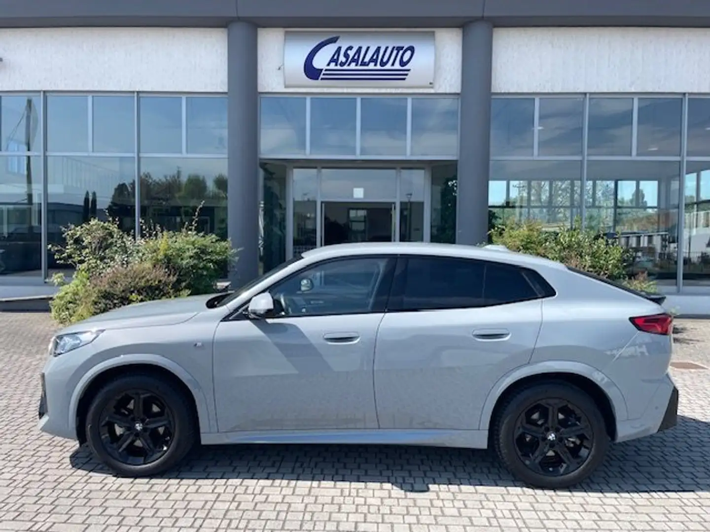 BMW X2 Sdrive18d Msport auto HARMAN KARDON/ADAPTIVE LED Gris - 1