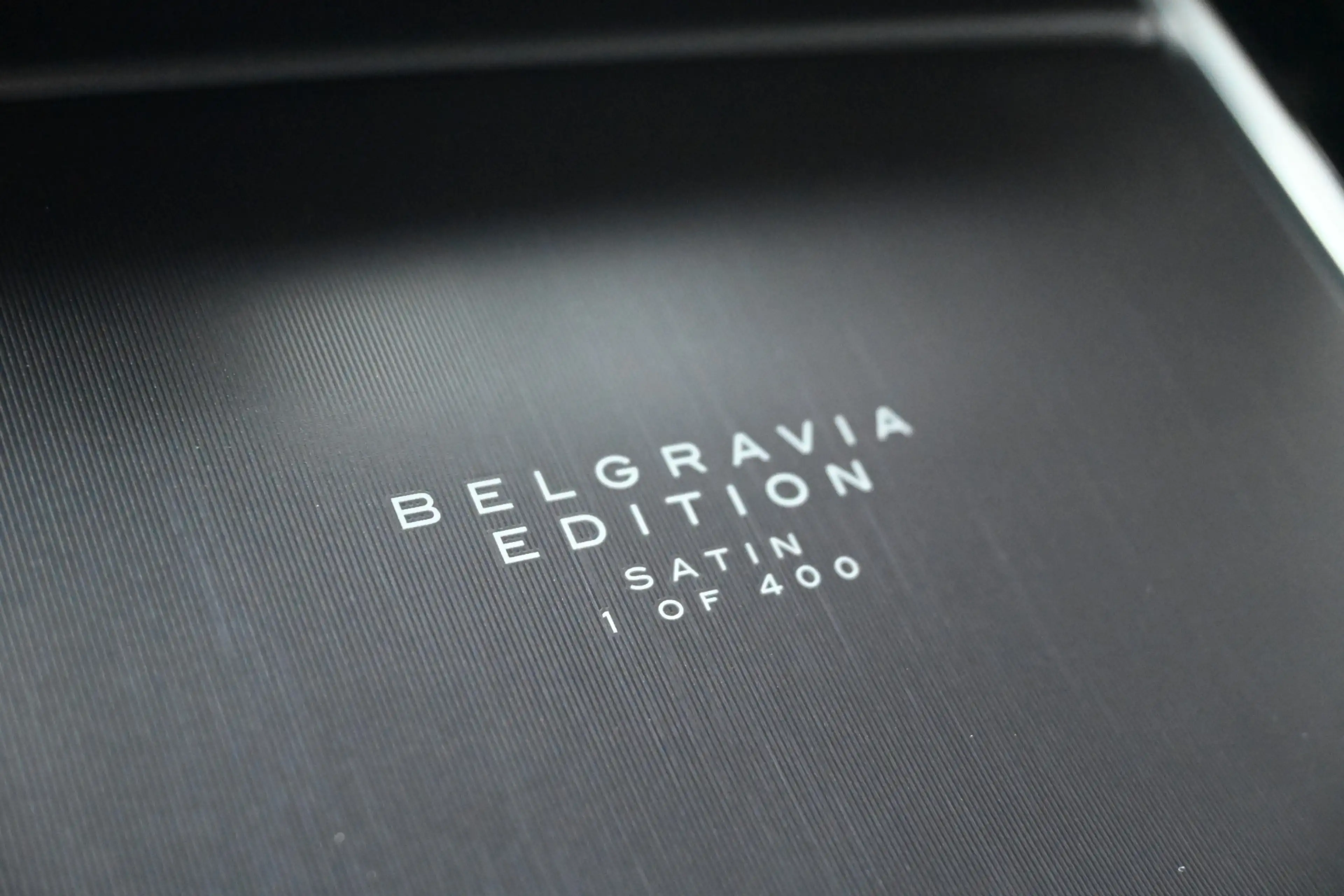 Land Rover Range Rover Velar 2.0 P400e AWD Belgravia Edition Satin PHEV — photo 31