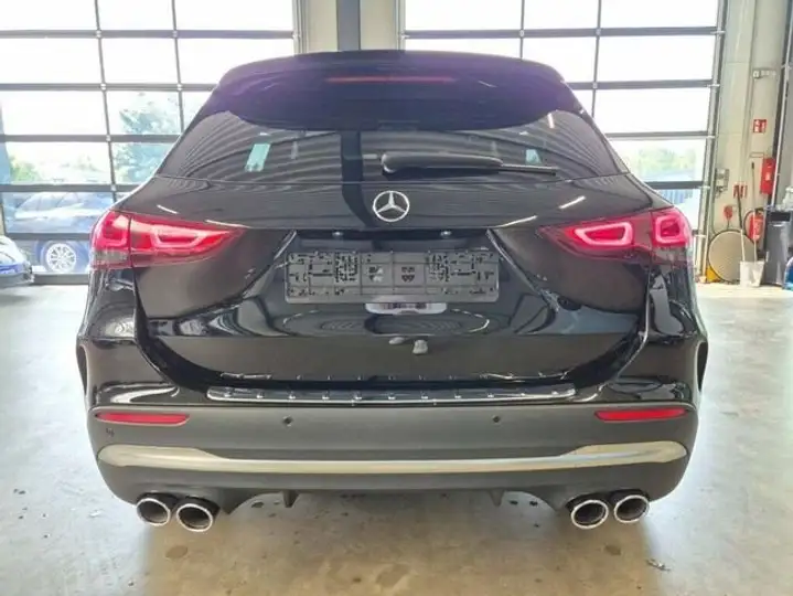Mercedes-Benz GLA 2023, foto 5