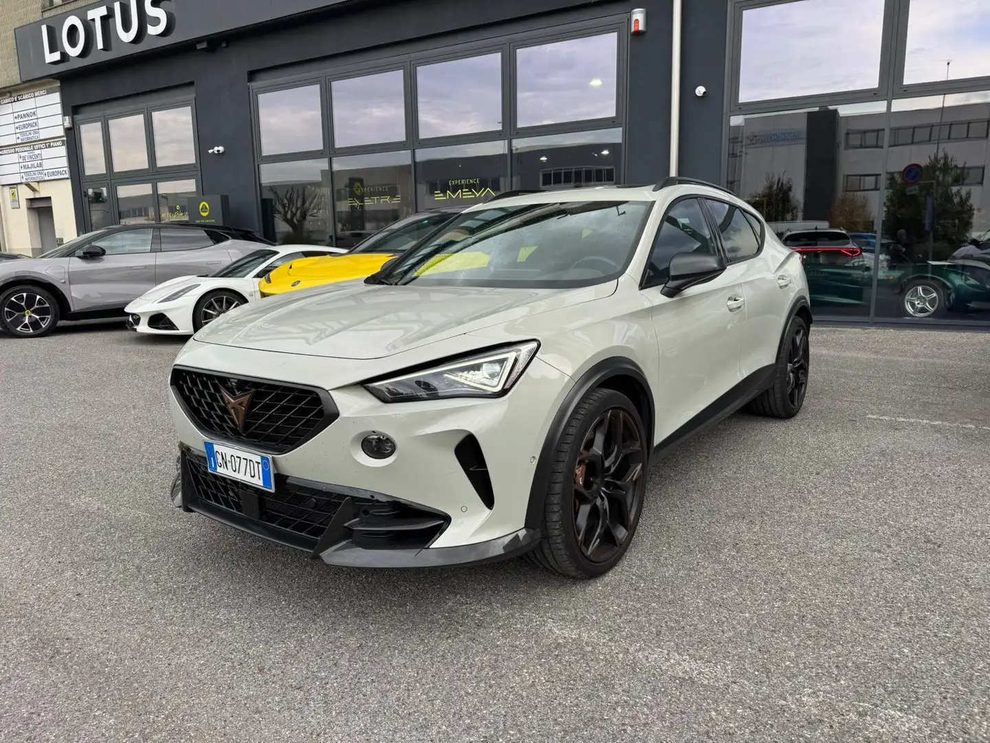 CUPRA Formentor VZ5 Formentor 2020 2.5 tsi Taiga Grey 4drive 390cv dsg Grigio - 1