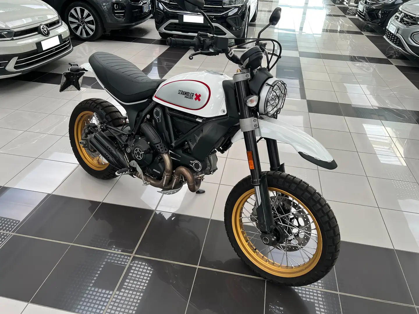 Ducati Scrambler Desert Sled Biały - 1