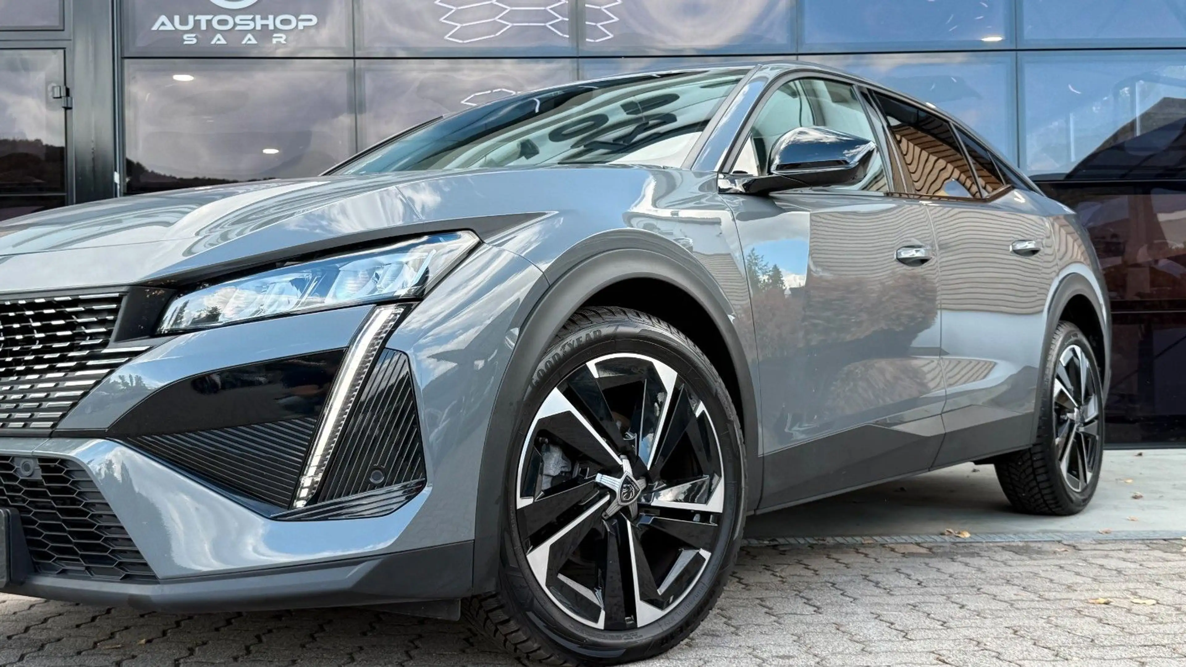 Peugeot 408 Hybrid 145 Allure MwSt/ACC/360°/SHZ/CarPlay — photo 2