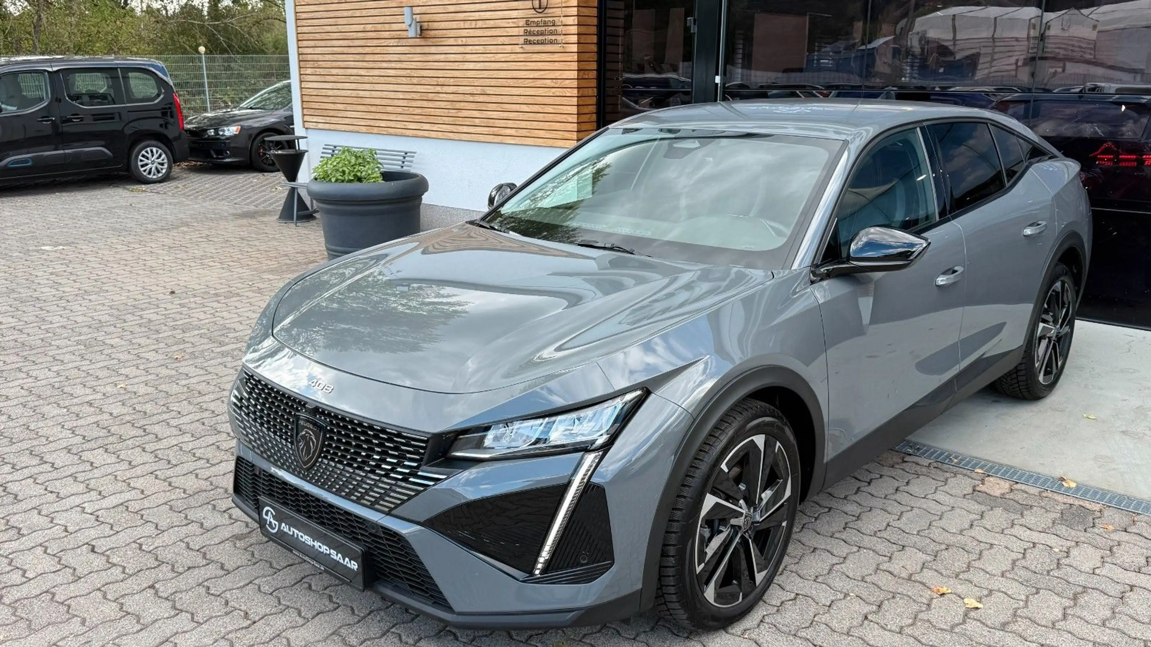 Peugeot 408 Hybrid 145 Allure MwSt/ACC/360°/SHZ/CarPlay — photo 4