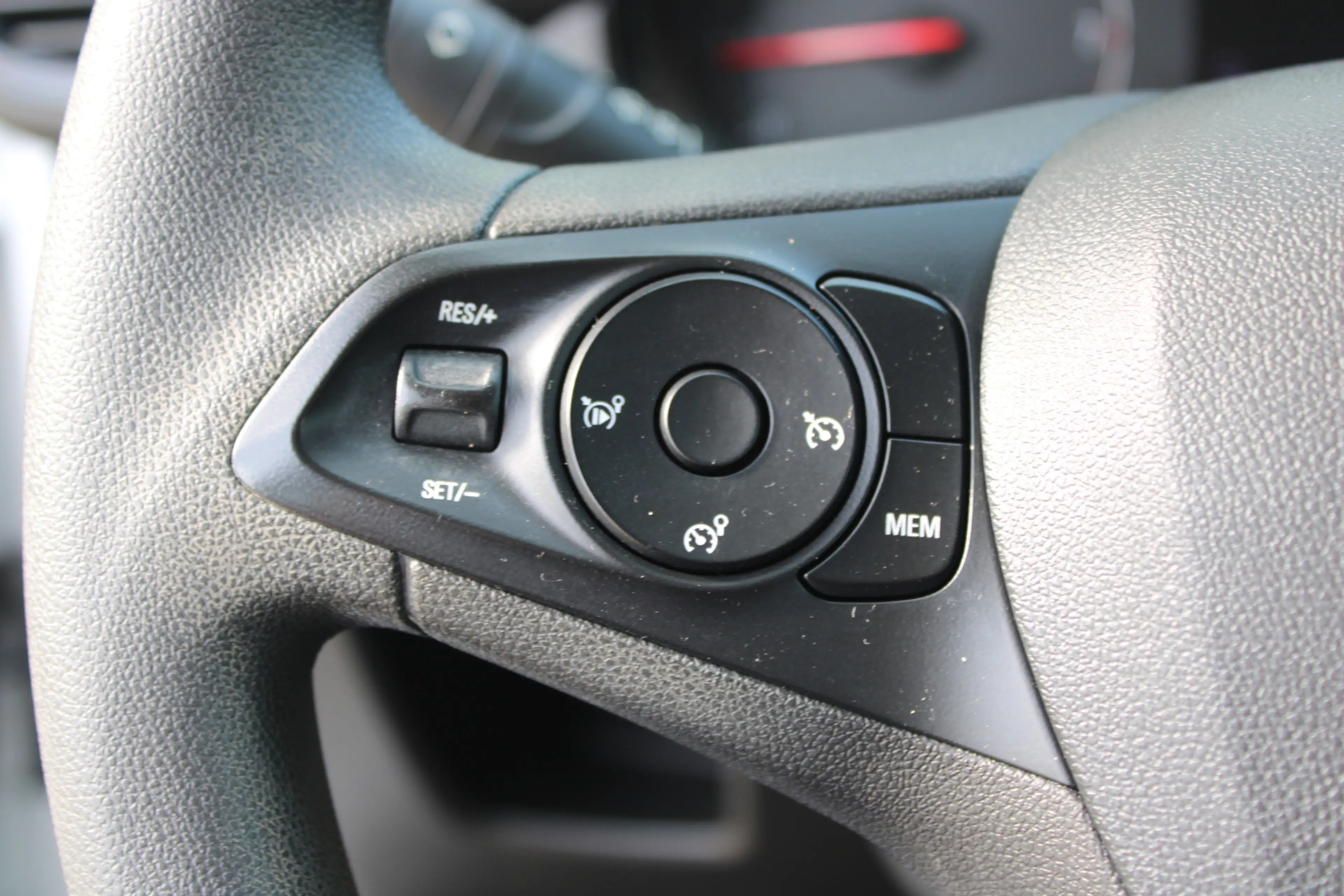 Opel Crossland 1.2//Airco//Cruise!! — photo 8