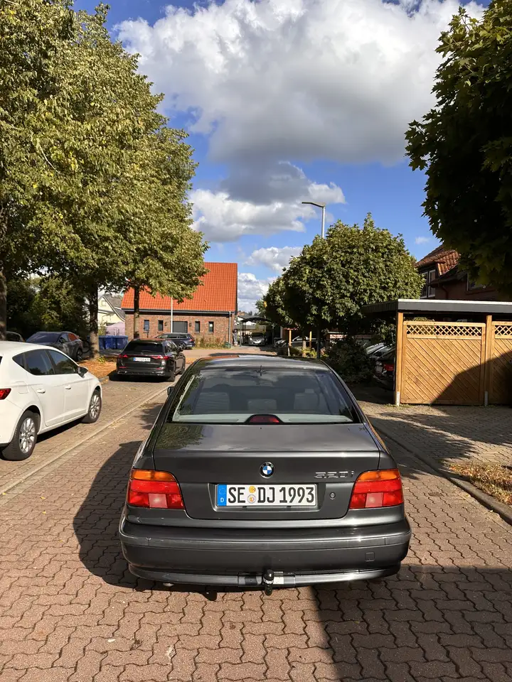BMW 520i, foto 5