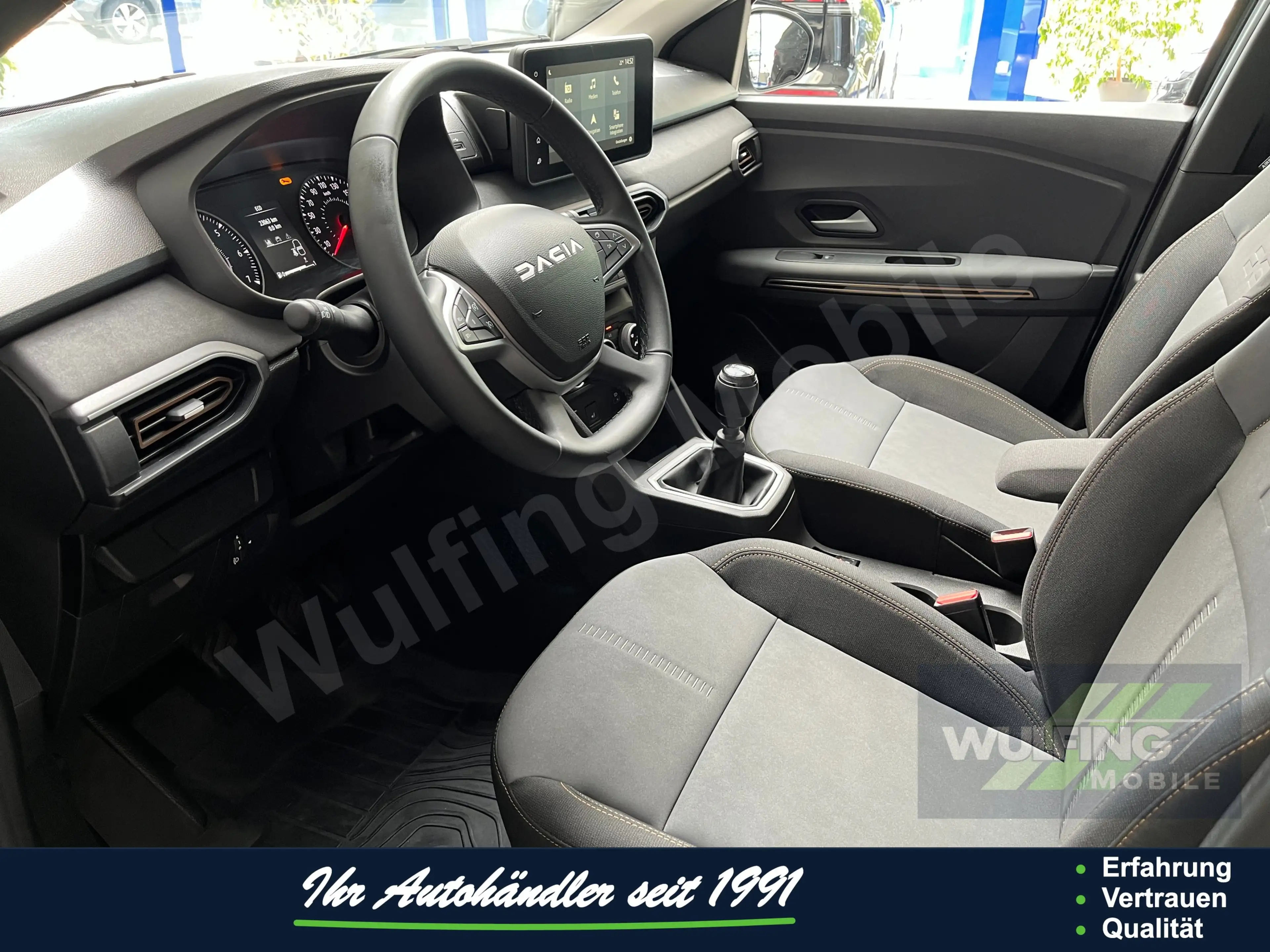 Dacia Jogger TCE110 Extreme, City-Pak.,Navi, RF-Kam. — photo 7