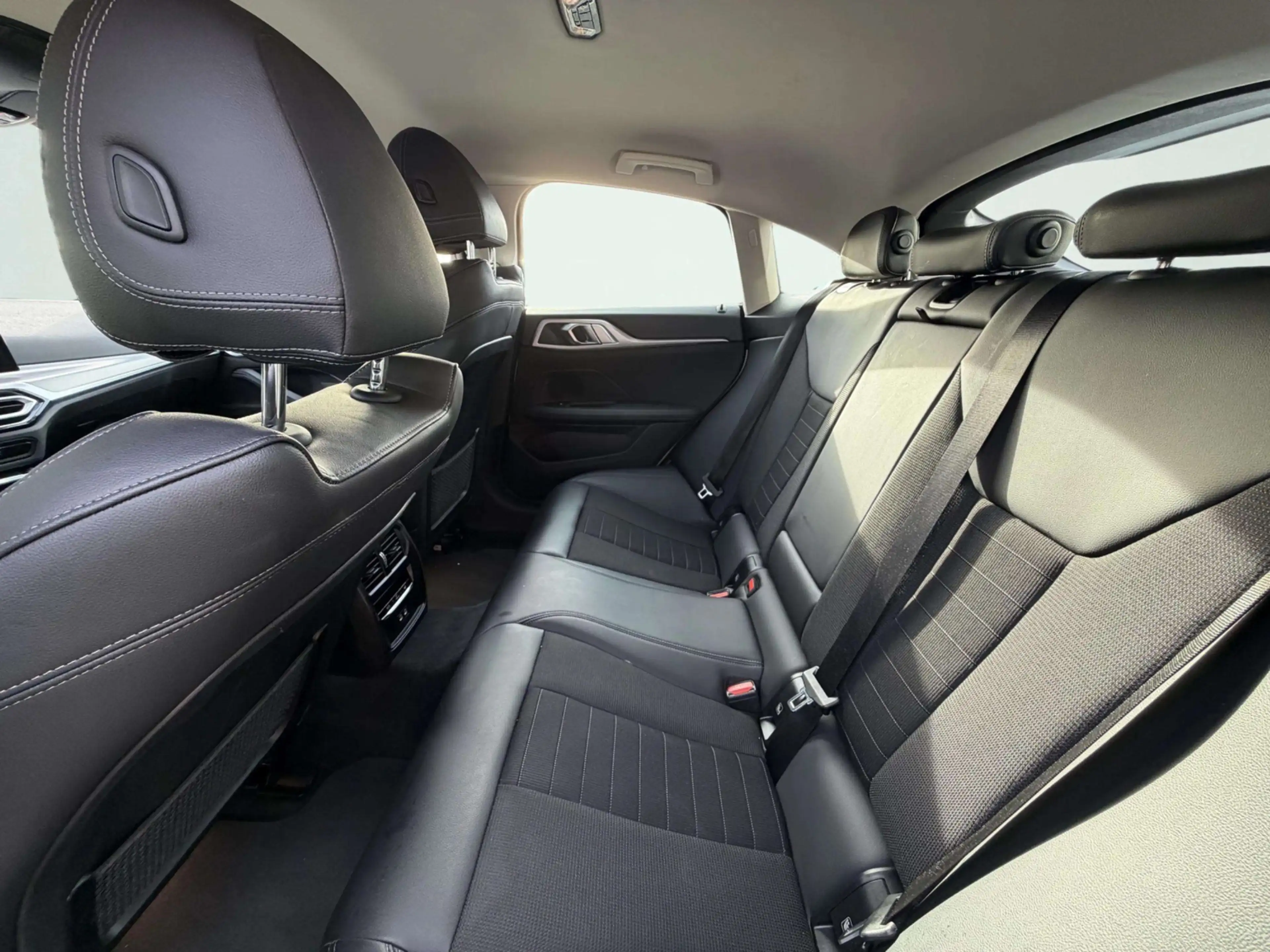 BMW i4 EDrive40 84 kWh | SOH ..% | Adapt. Cruise | Camera — photo 11