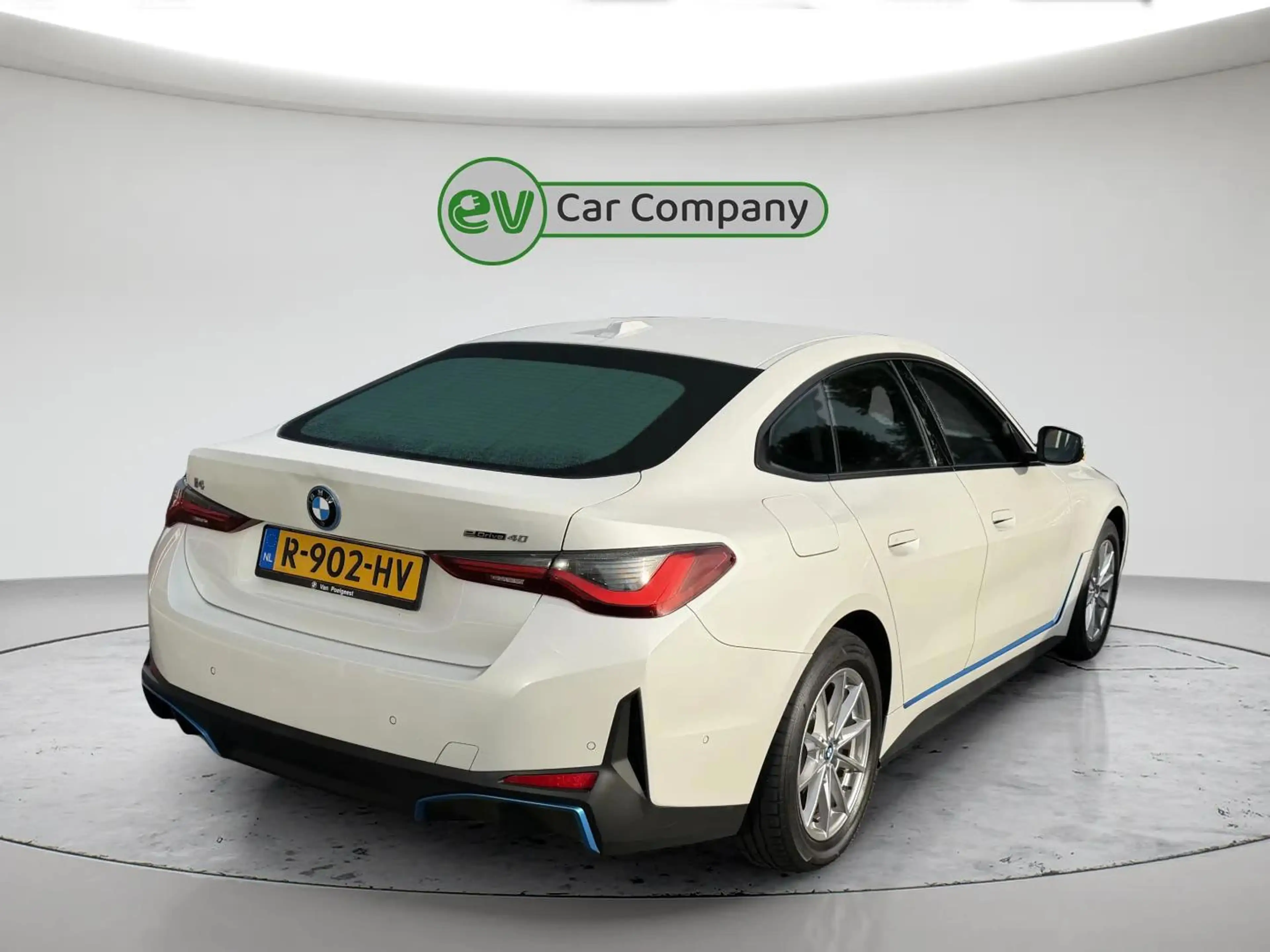 BMW i4 EDrive40 84 kWh | SOH ..% | Adapt. Cruise | Camera — photo 3