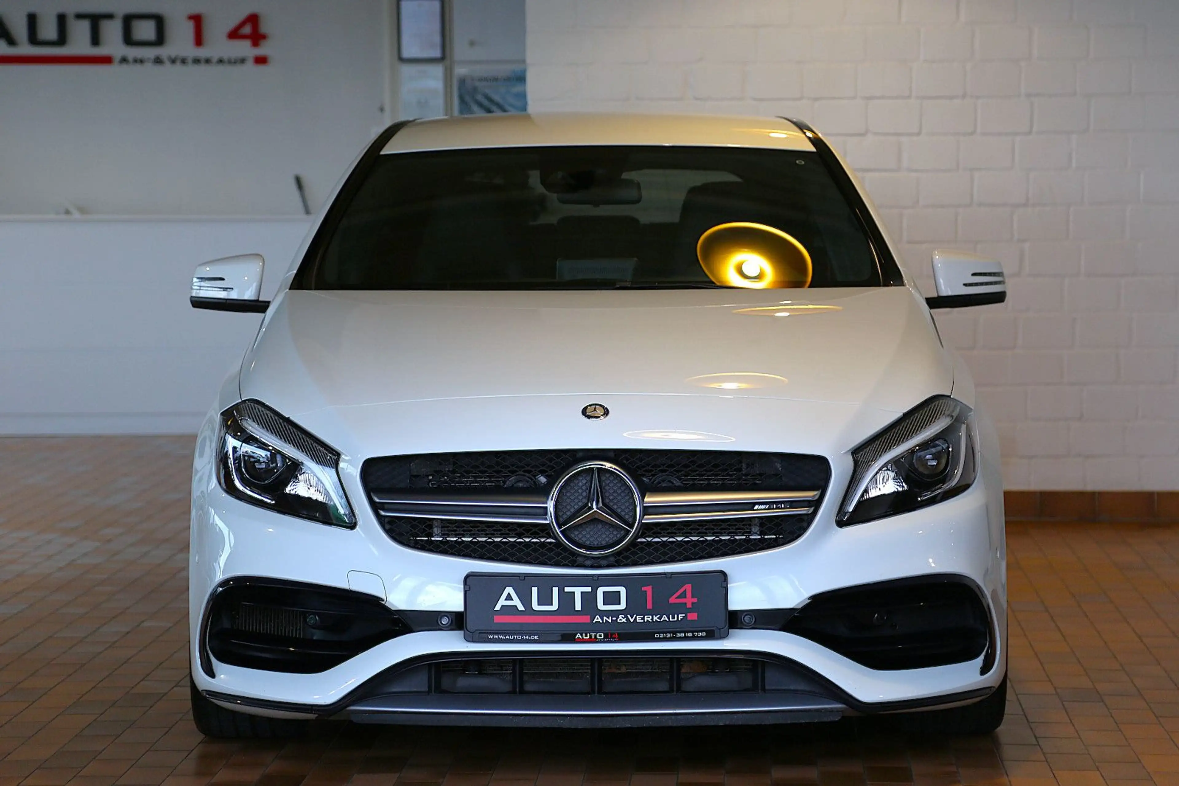 Mercedes-Benz A 45 AMG 4Matic Sportabgas Navi LED PDC IHC 19" — photo 3